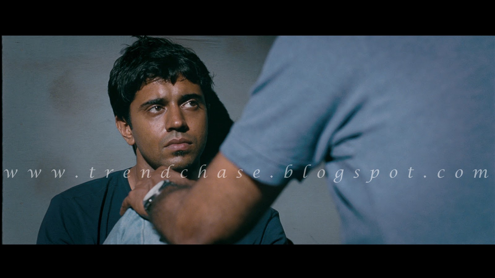 Thattathin Marayathu Movie Review